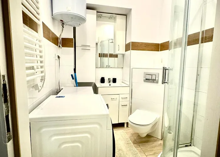 Srodmiescie Apartmán *